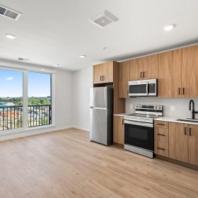 Photo Gallery for Unit 806