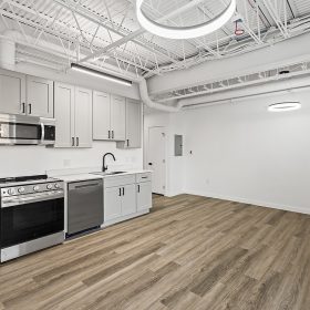 Photo Gallery for Unit 01-LIR