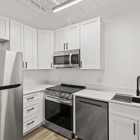 Photo Gallery for Unit 06-LIR