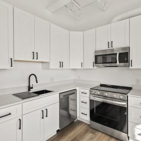 Photo Gallery for Unit 402